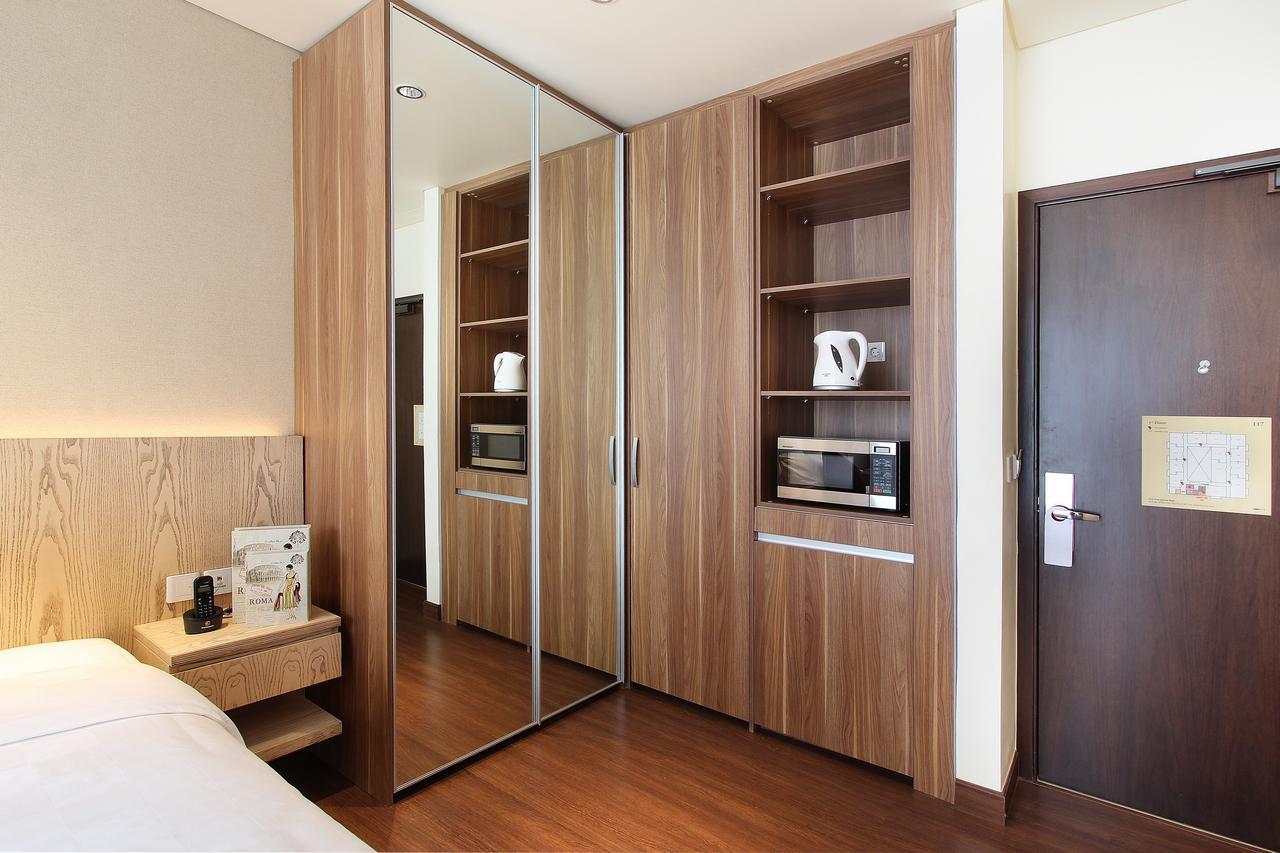 Dwijaya House Of Pakubuwono Aparthotel 4*