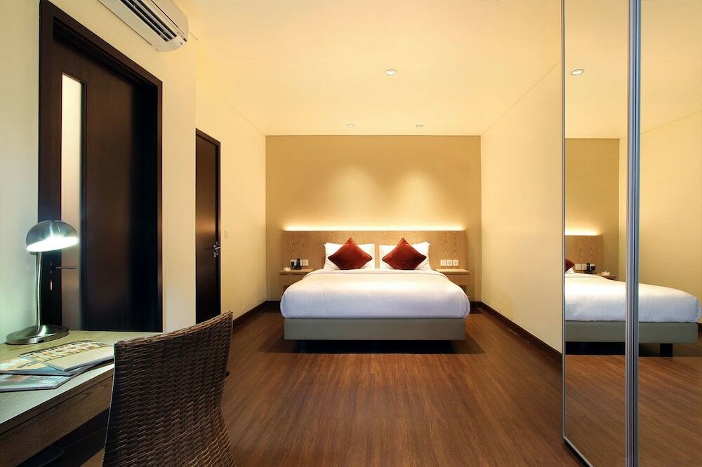 Dwijaya House Of Pakubuwono Aparthotel